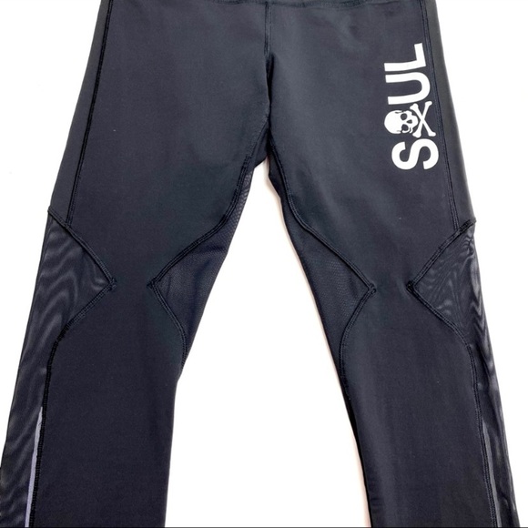LULULEMON × SoulCycle Rare Logo Meshed 7/8 Leggings Tights in Black Size 8 - Picture 10 of 11